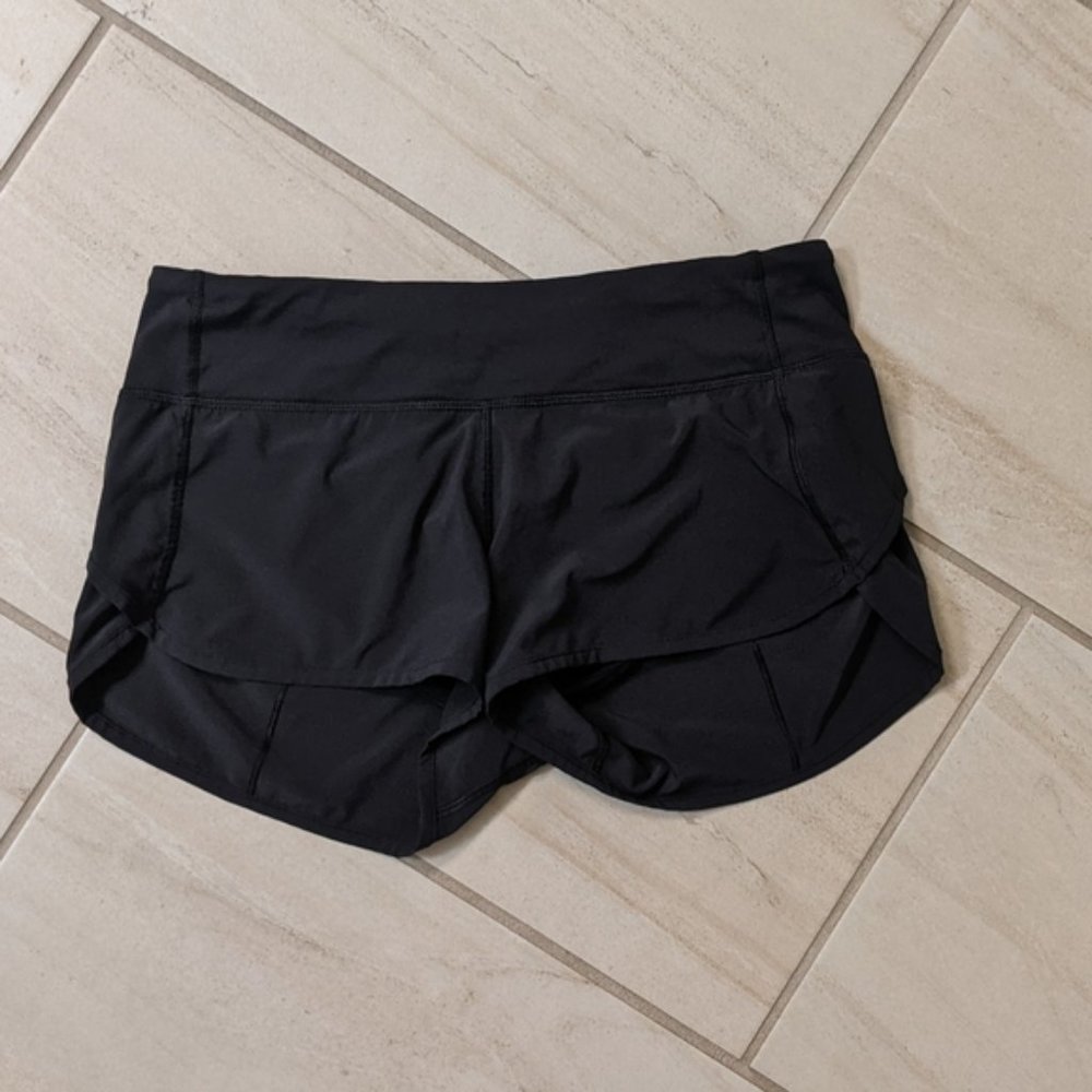 Lululemon 2.5 " Speed Up Shorts | Sz 6